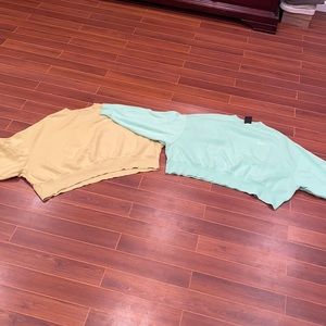 Nike cropped sweatshirts